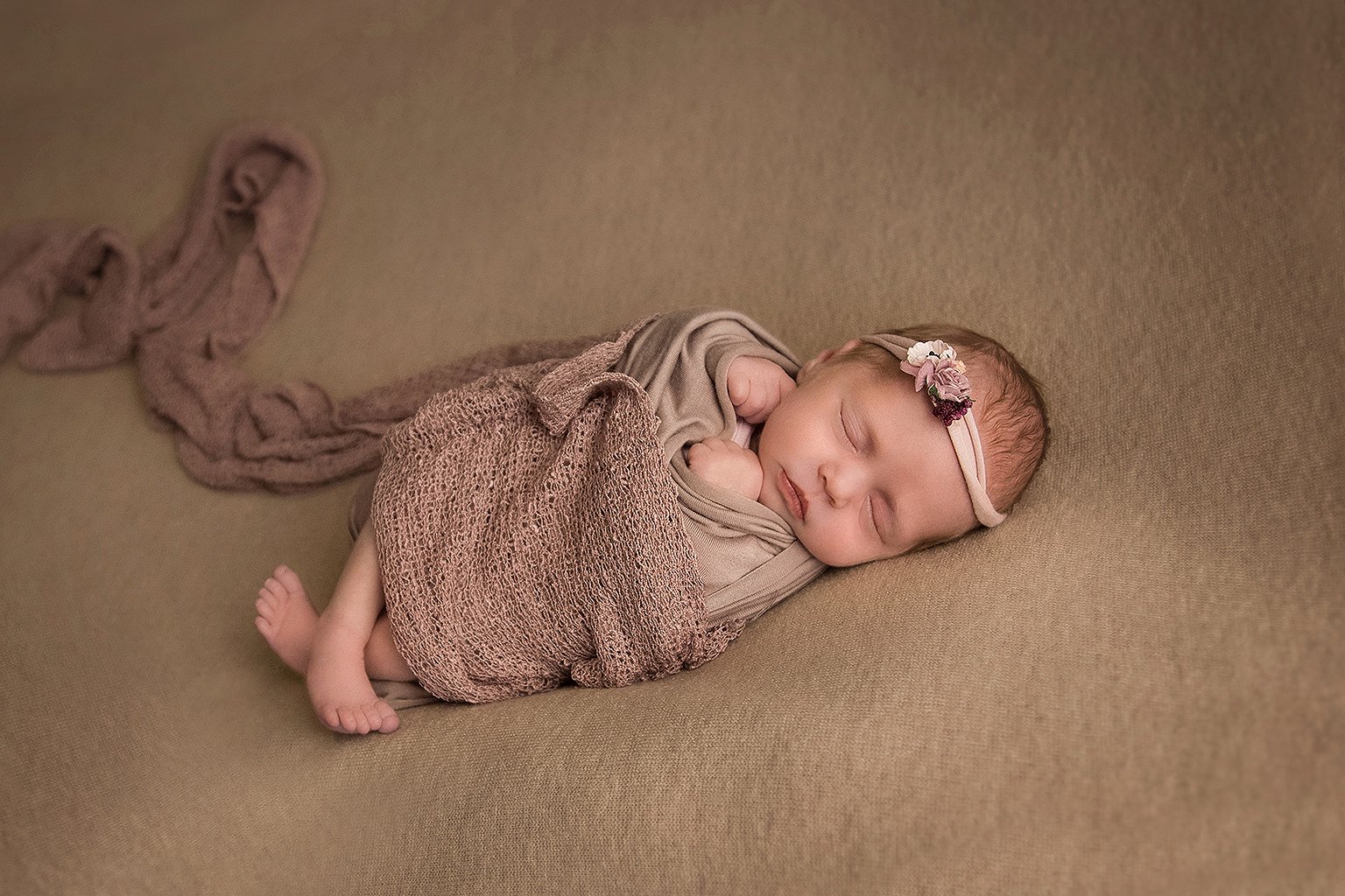 Gallery Newborn 02.jpg